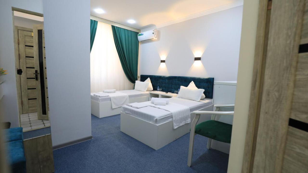 Sharq Hotel Ourguentch Extérieur photo