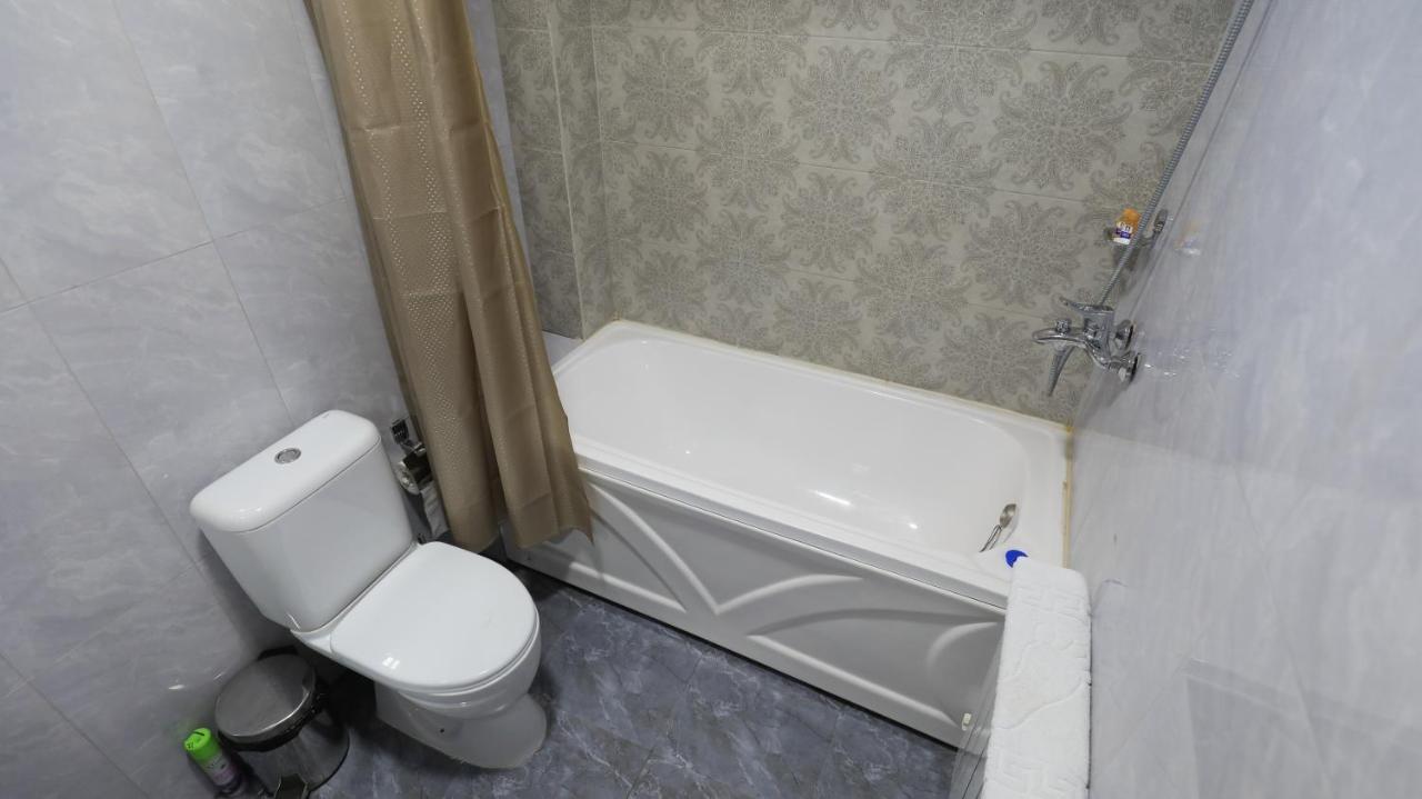 Sharq Hotel Ourguentch Extérieur photo